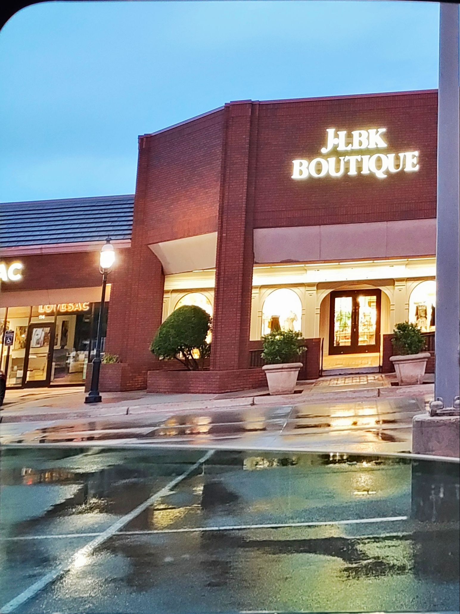 J-LBK Boutique storefront