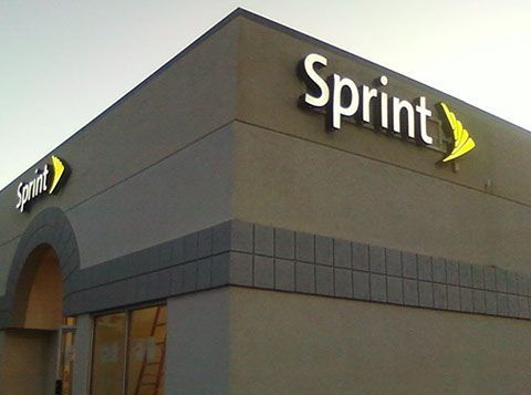 A building with the word sprint on it
