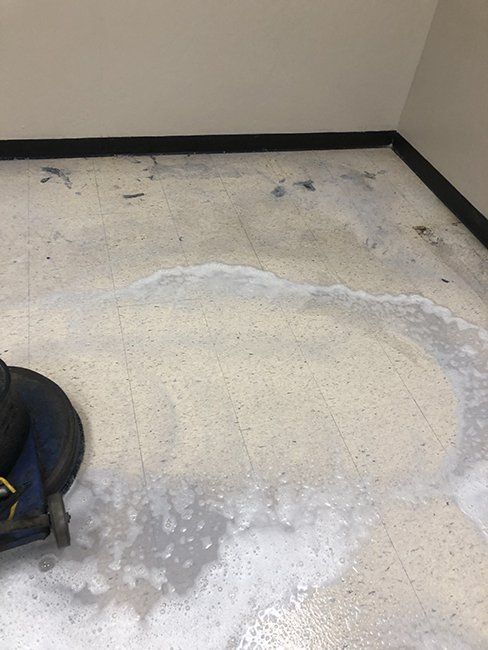 Before floor cleaning