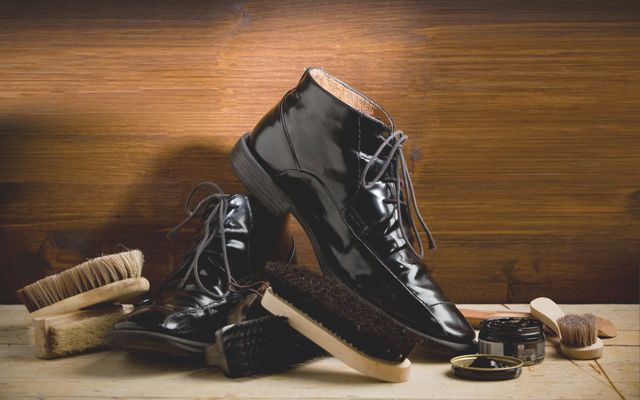 Armenia Mountain Footwear Inc. | Shoe 
