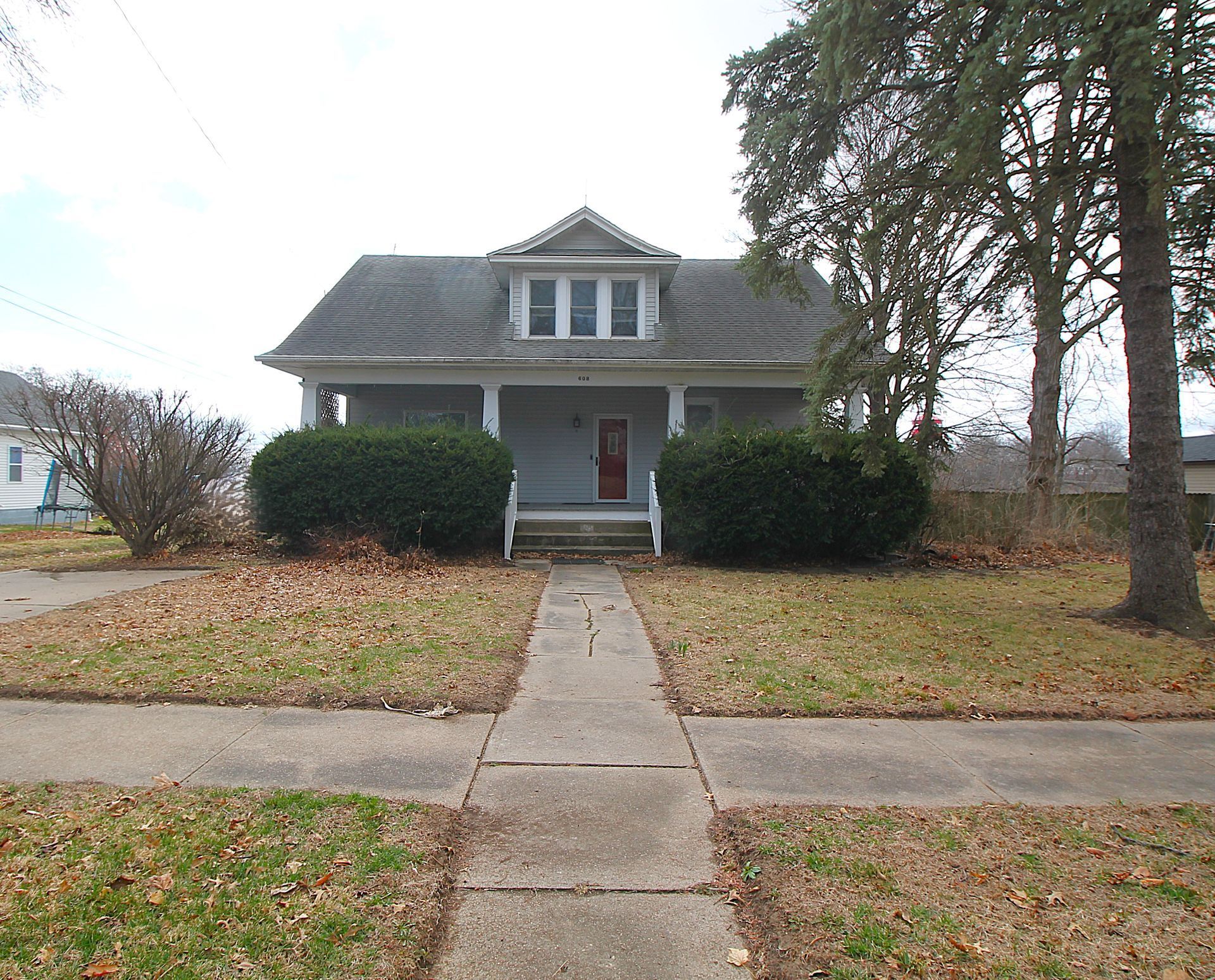 608 W State St., Clarinda, IA