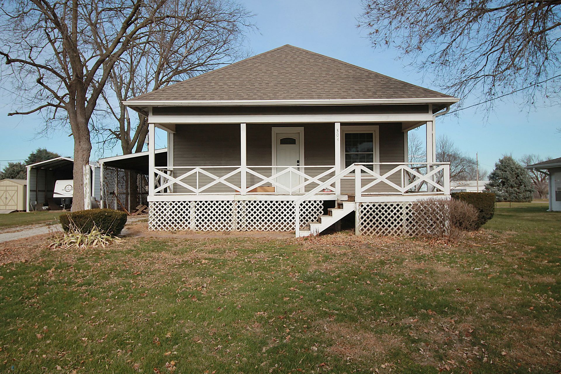 304 Mulberry St., Braddyville, IA