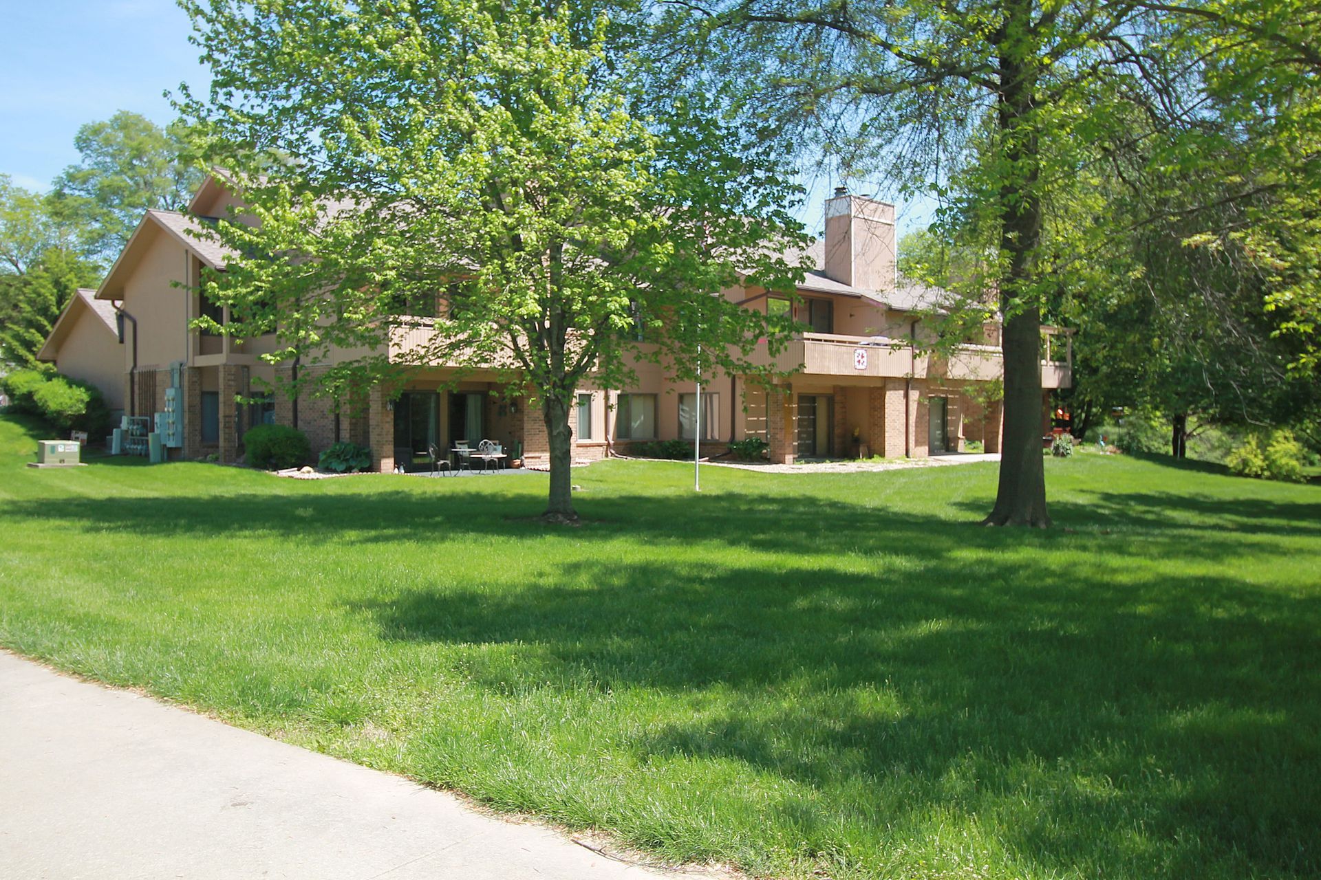 240 S Cardinal Dr., #2 Clarinda, IA