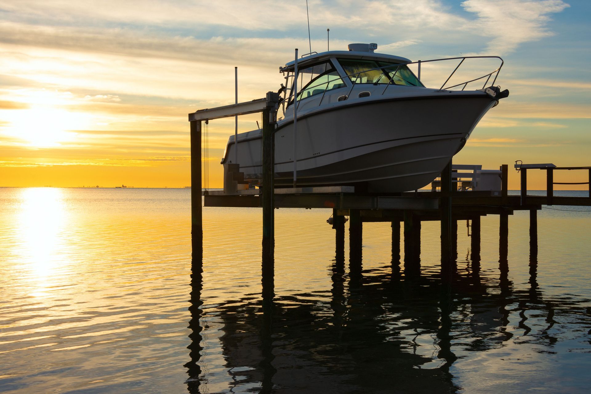 boat restoration services	