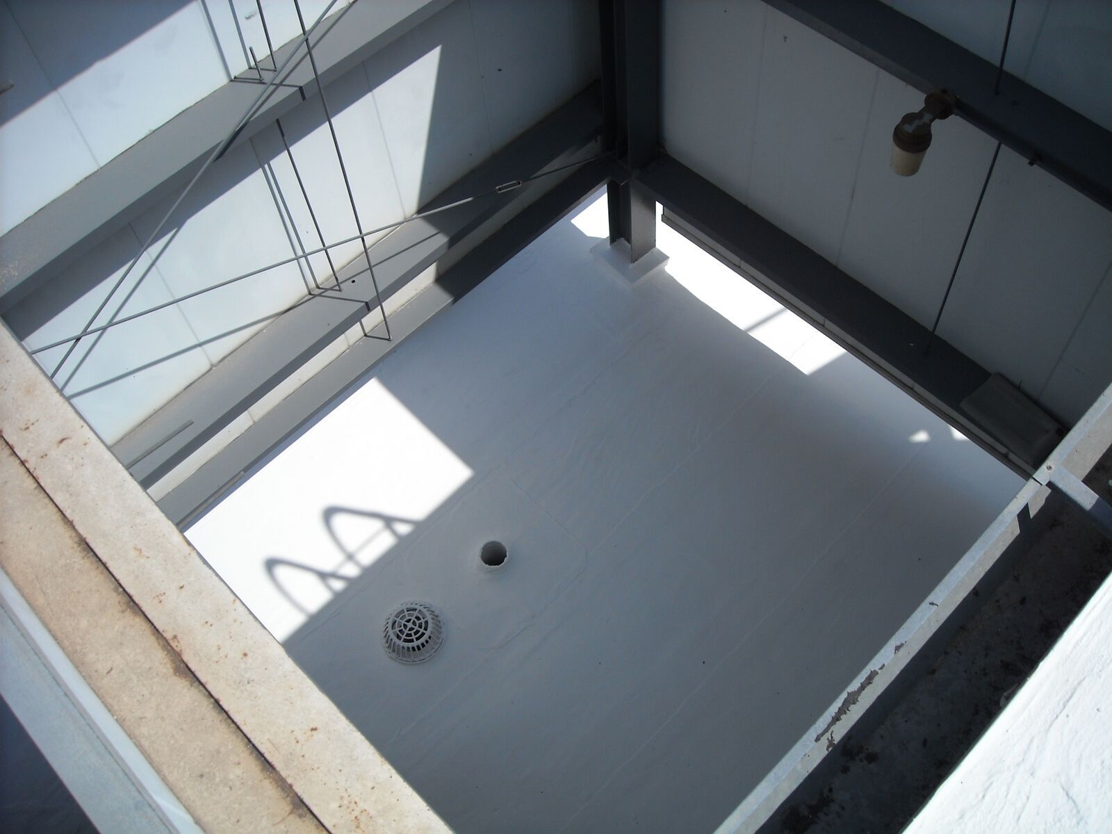 Spray foam insulation