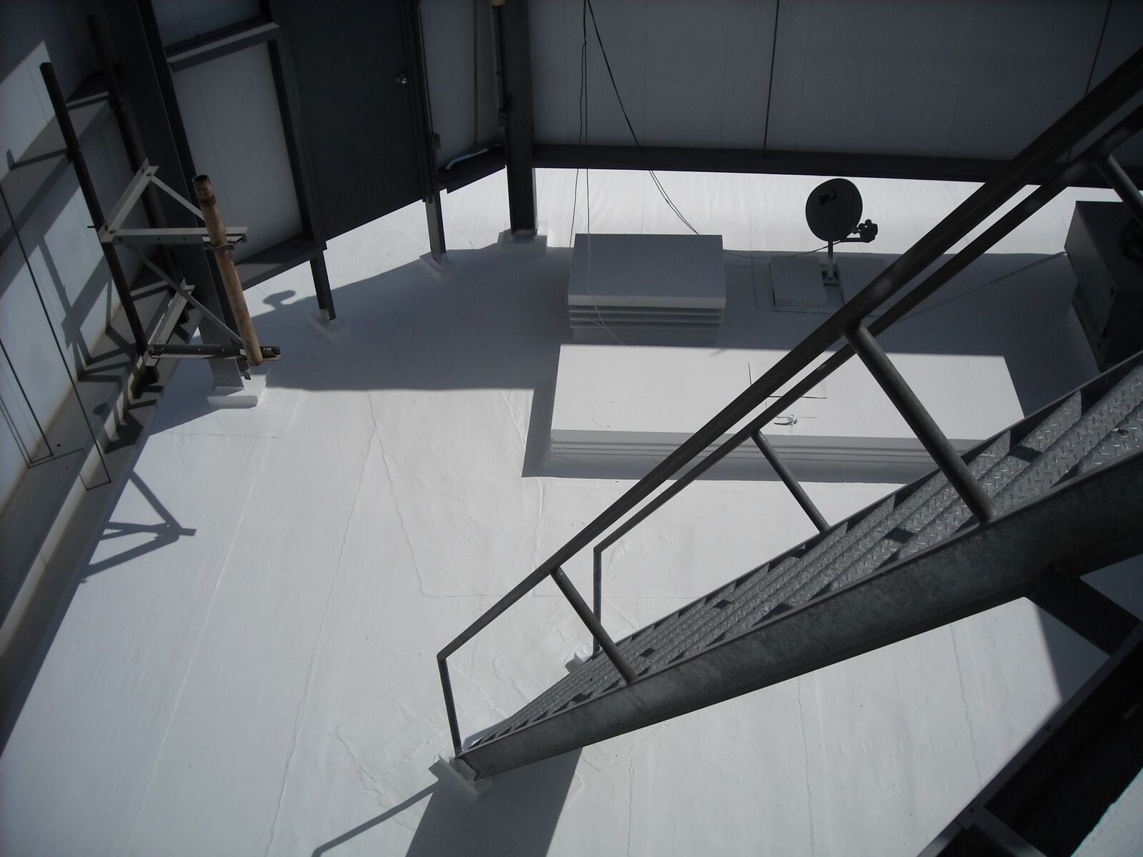 Spray foam insulation