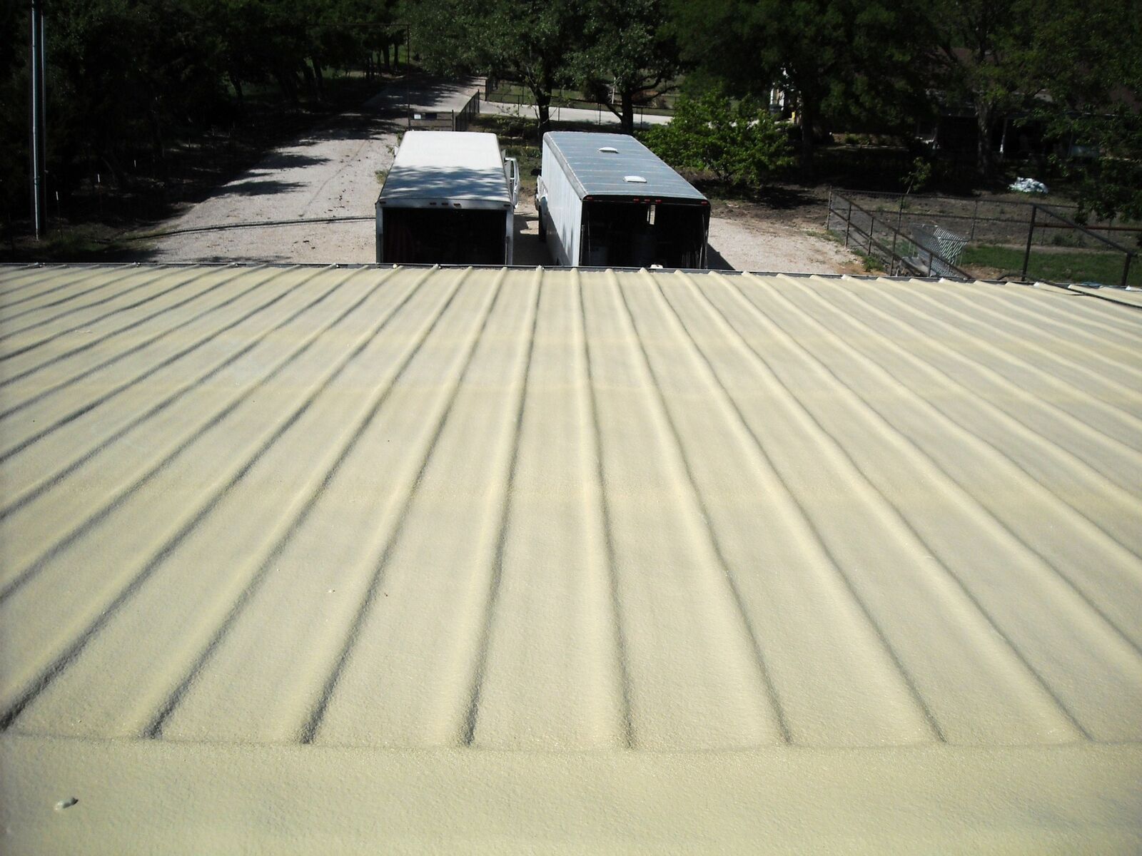 Foam mirroring metal roof