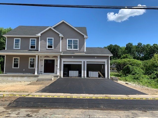 Residential resurfacing driveway asphalt