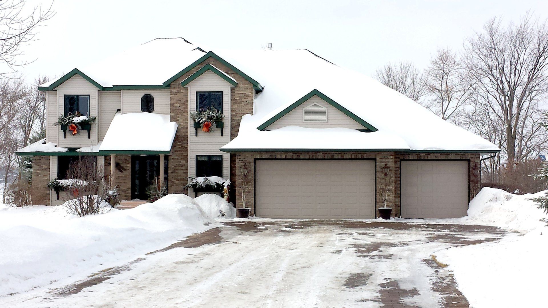 Viking Garage Door Co Photo Gallery | Alexandria, MN