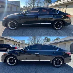 Side-by-side black sedan comparison showing two different wheel setups in a driveway, top and bottom.