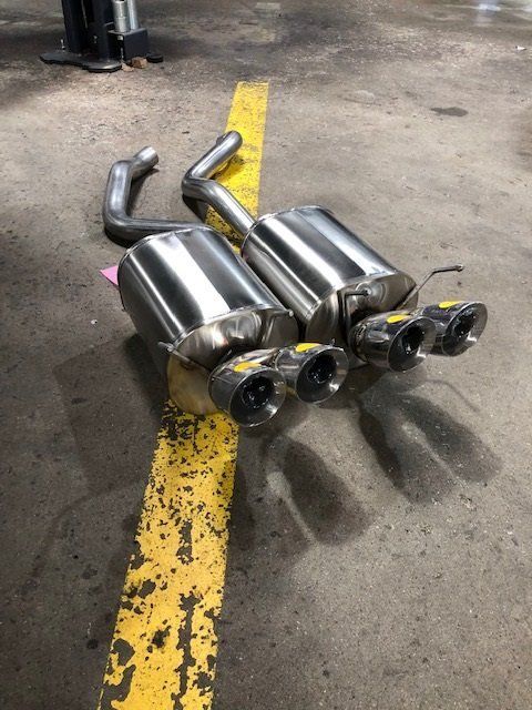 Muffler