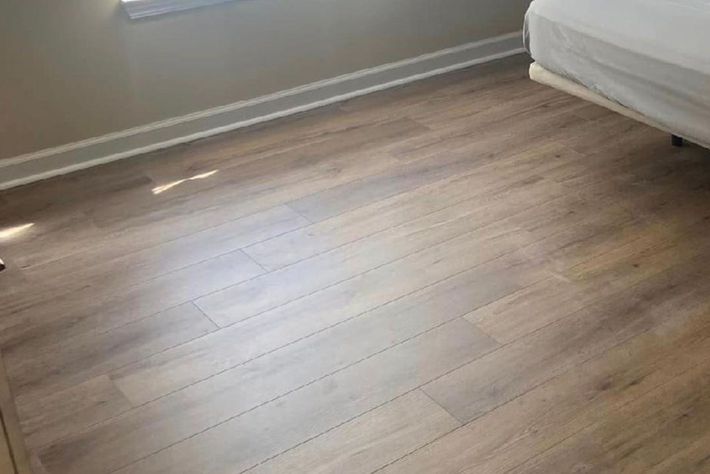 Beautiful flooring in a bedroom