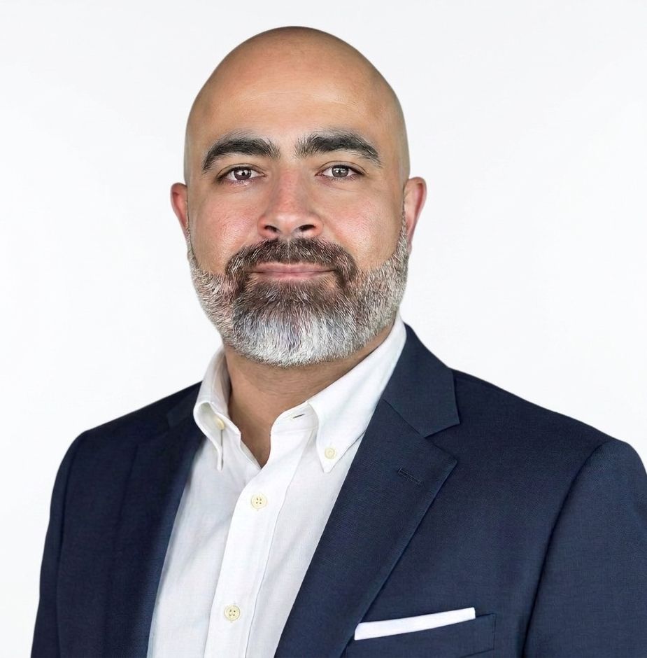 Charlie Alvarez