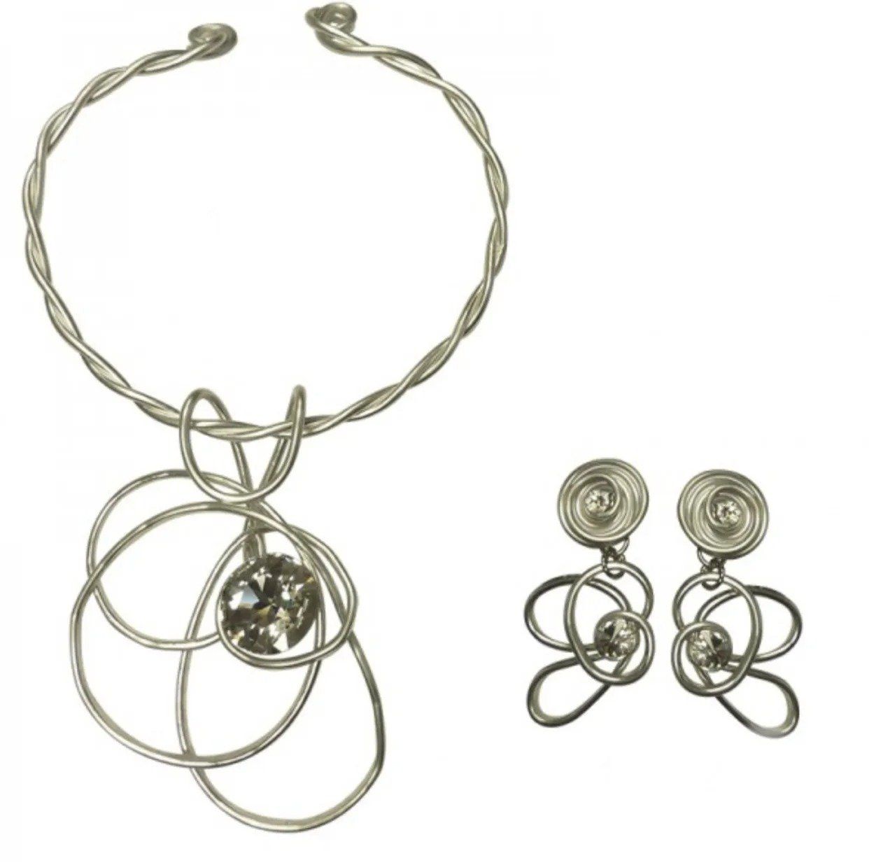 earrings and necklace set