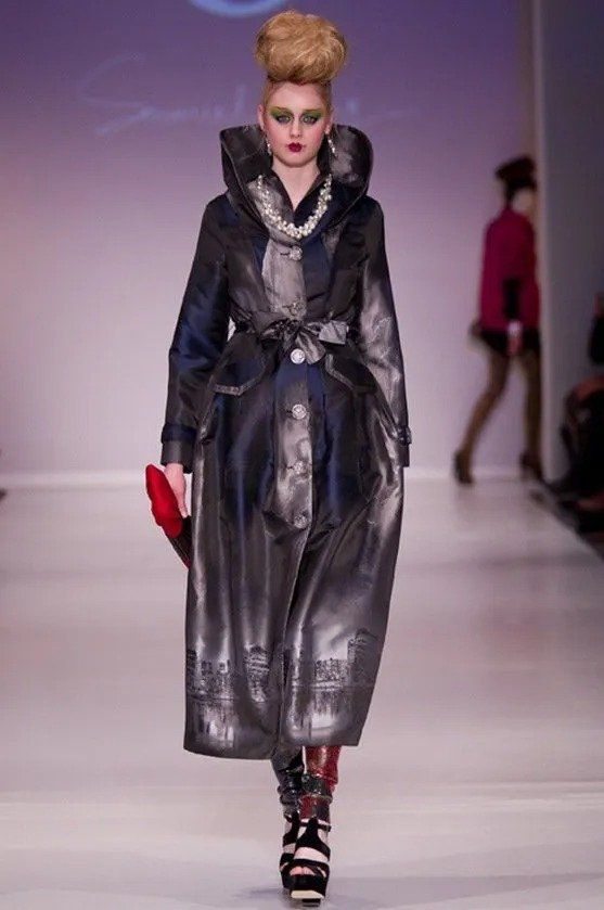 black runway clothing