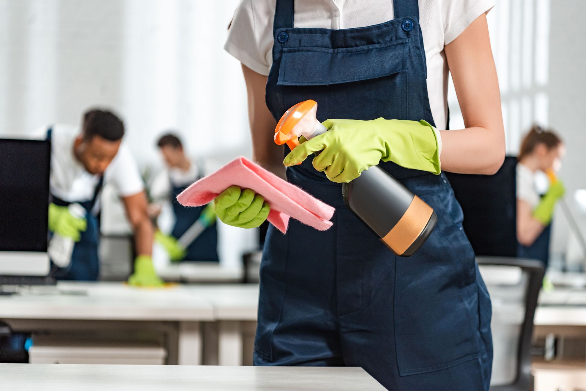 CL Cleaning Group LLC