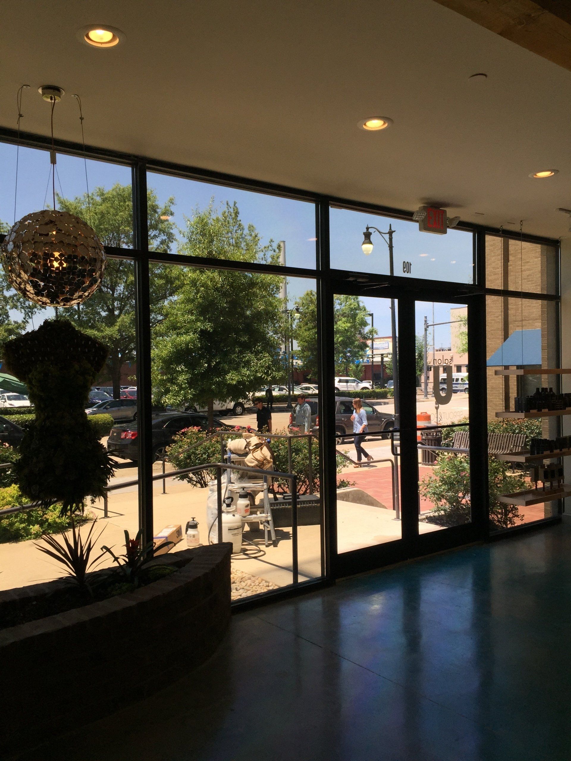 commercial window tinting