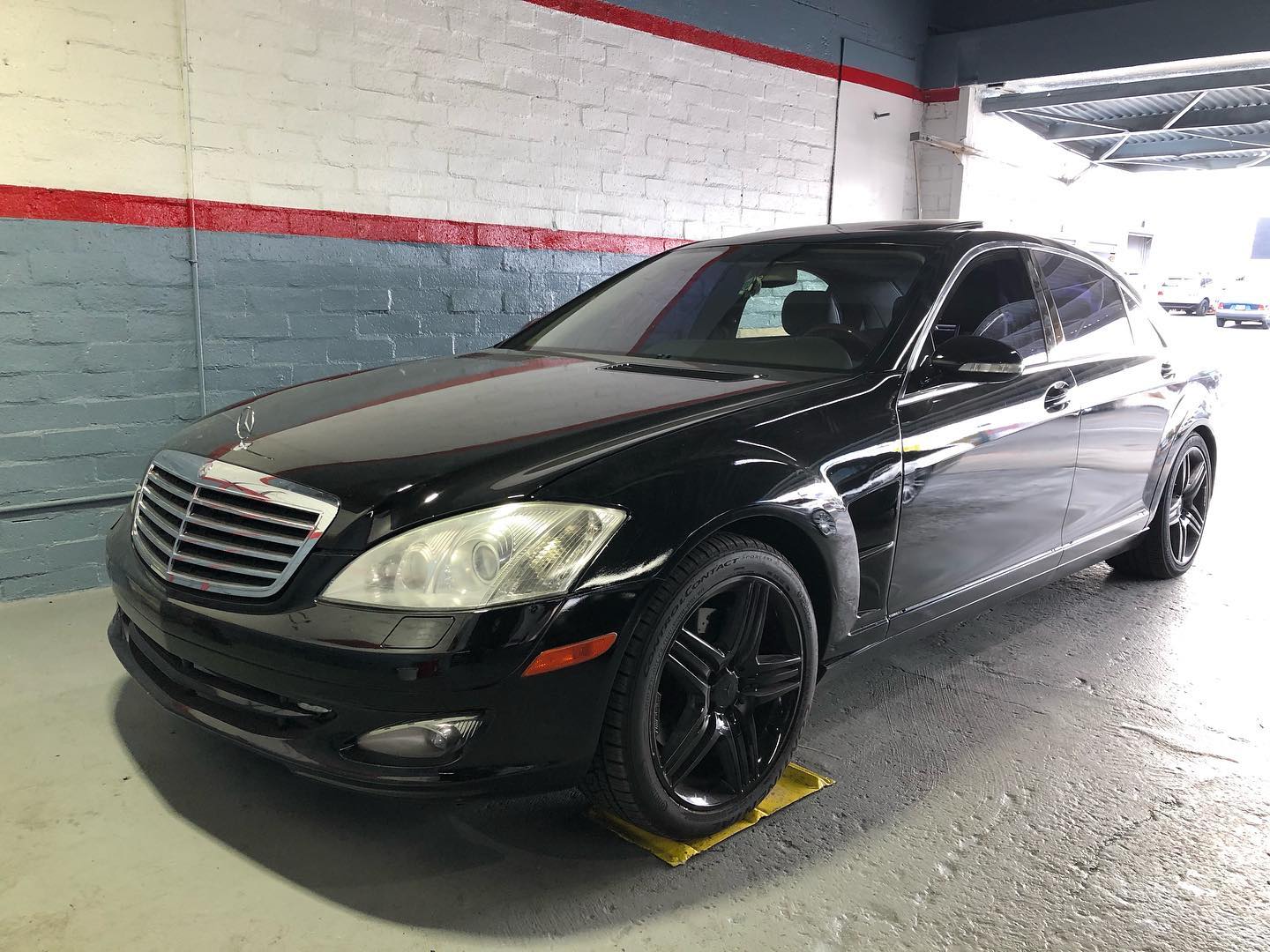 black car