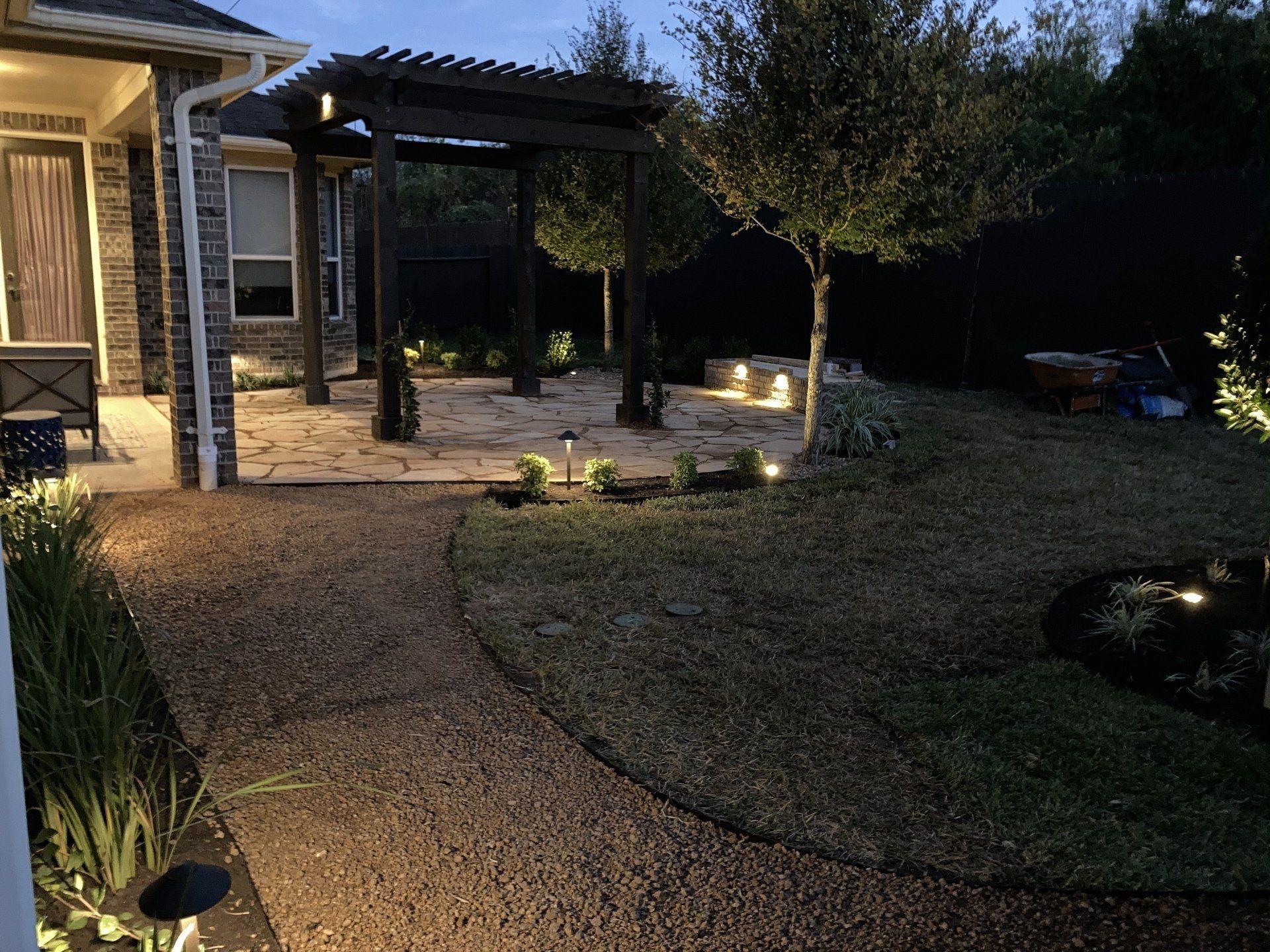 Manicured Landscapes Inc. landscape lighting work