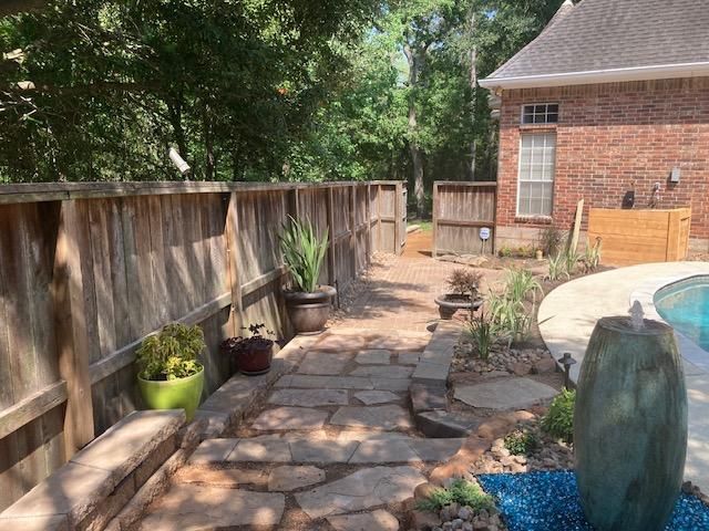 Manicured Landscapes Inc. award winning design