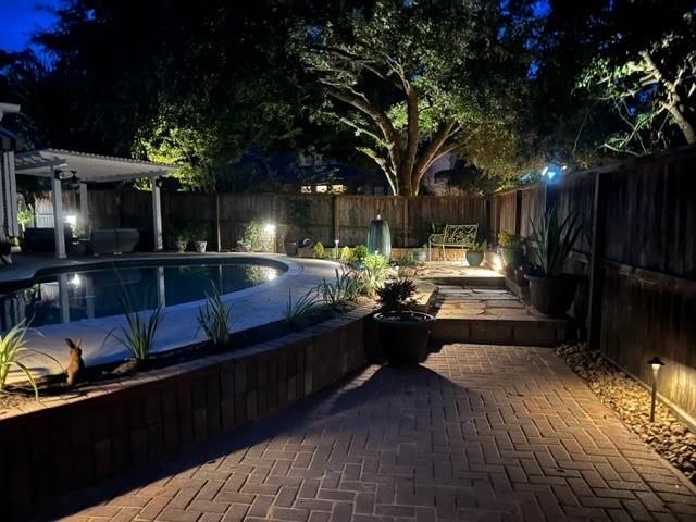Manicured Landscapes Inc. landscape lighting work