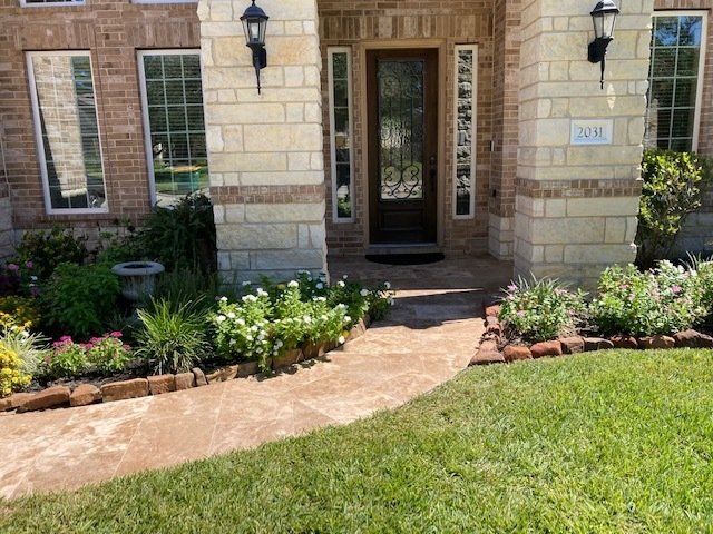 custom concrete walkway