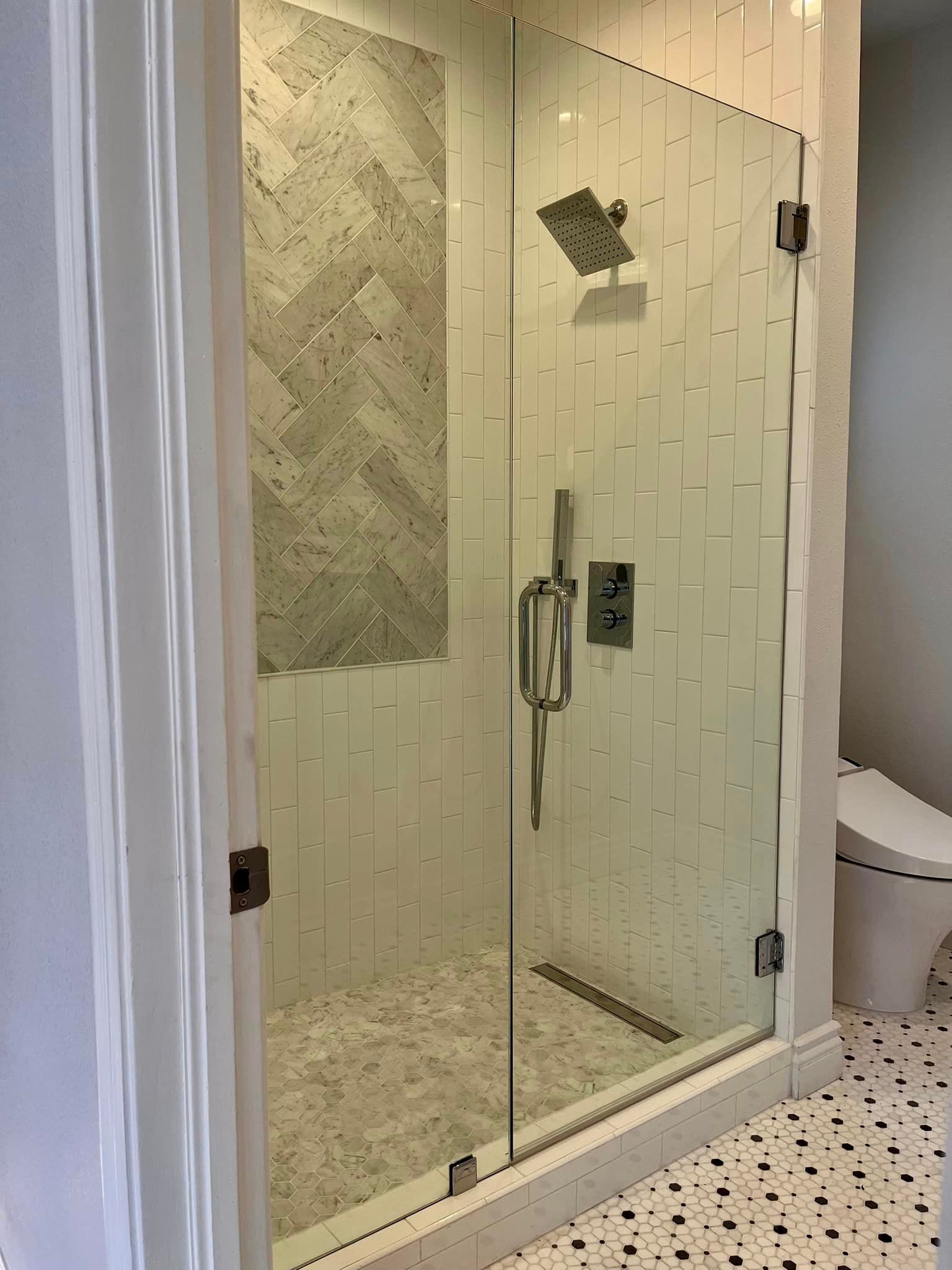 Shower enclosure