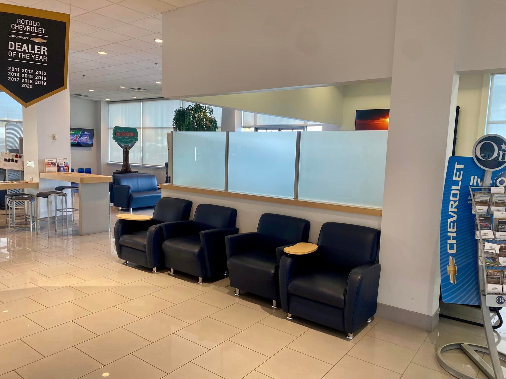 Commercial glass works