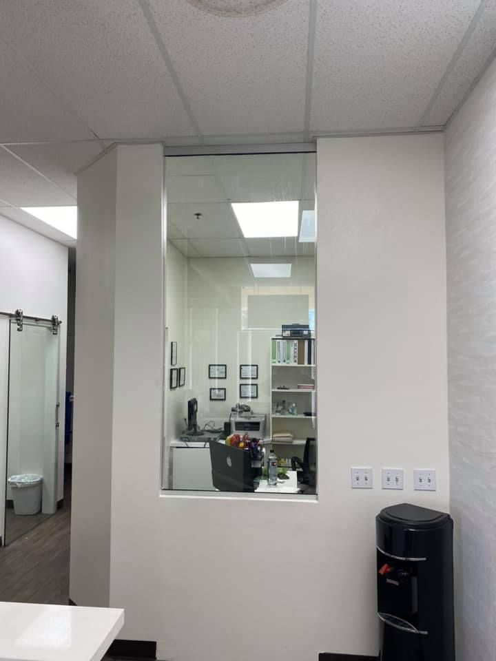 Commercial glass works