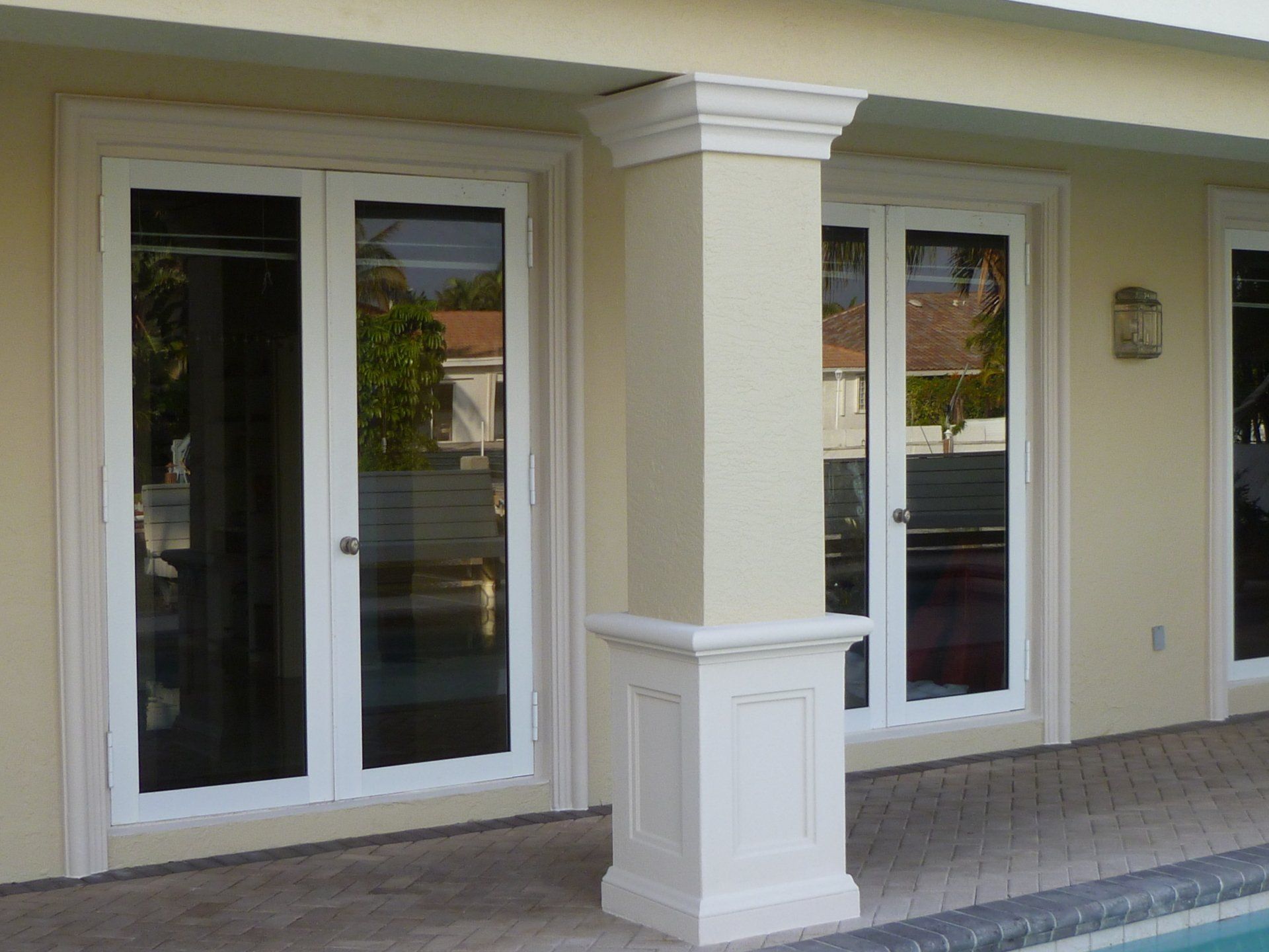 Architectural columns