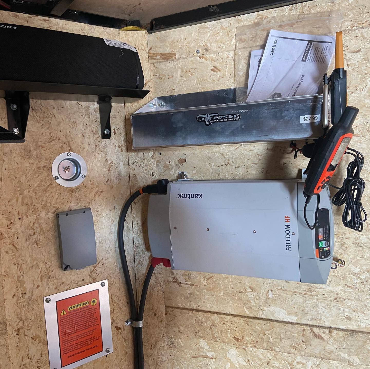 A wall with a box that says ' inverter ' on it