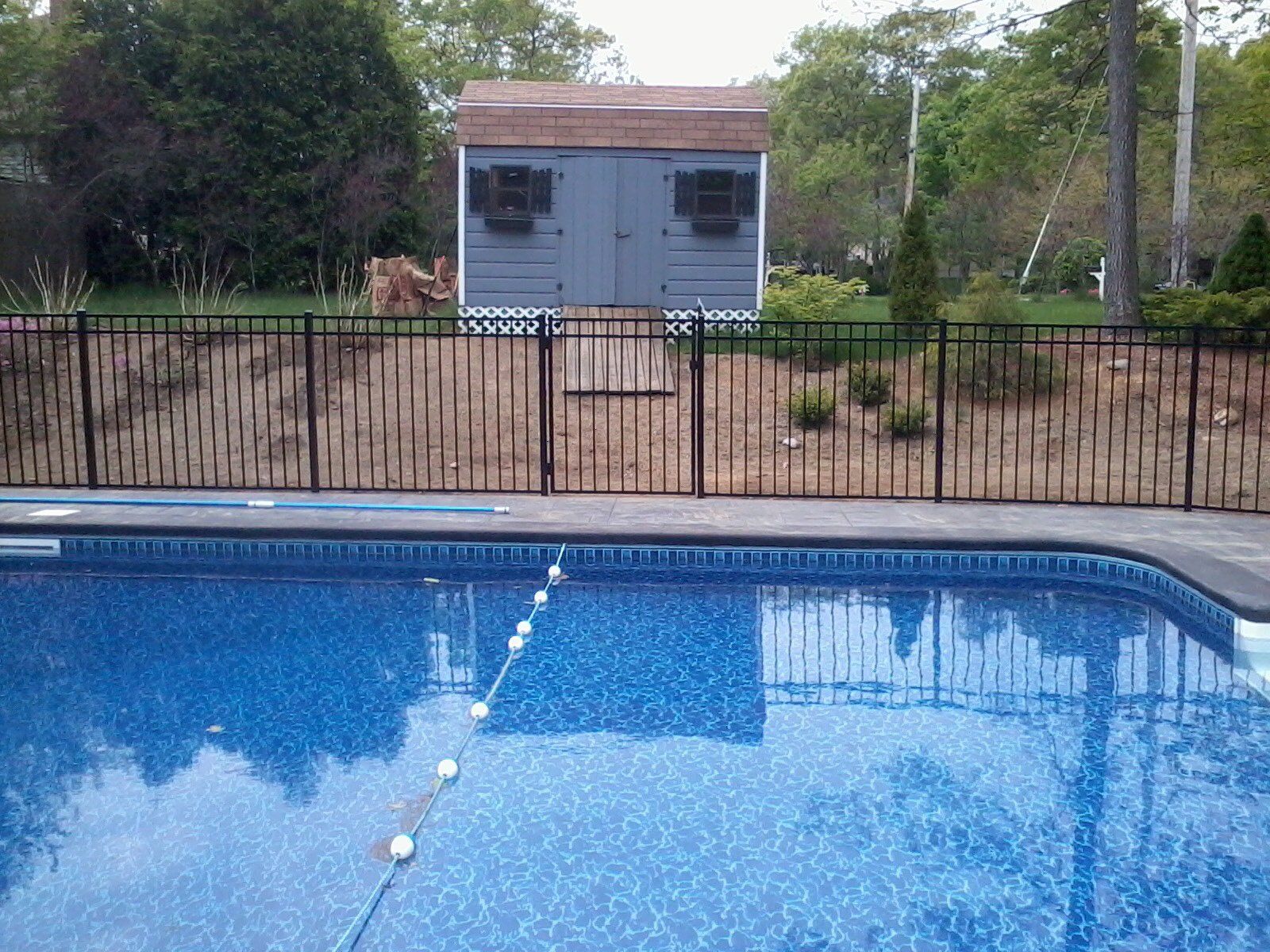 Metal fencing