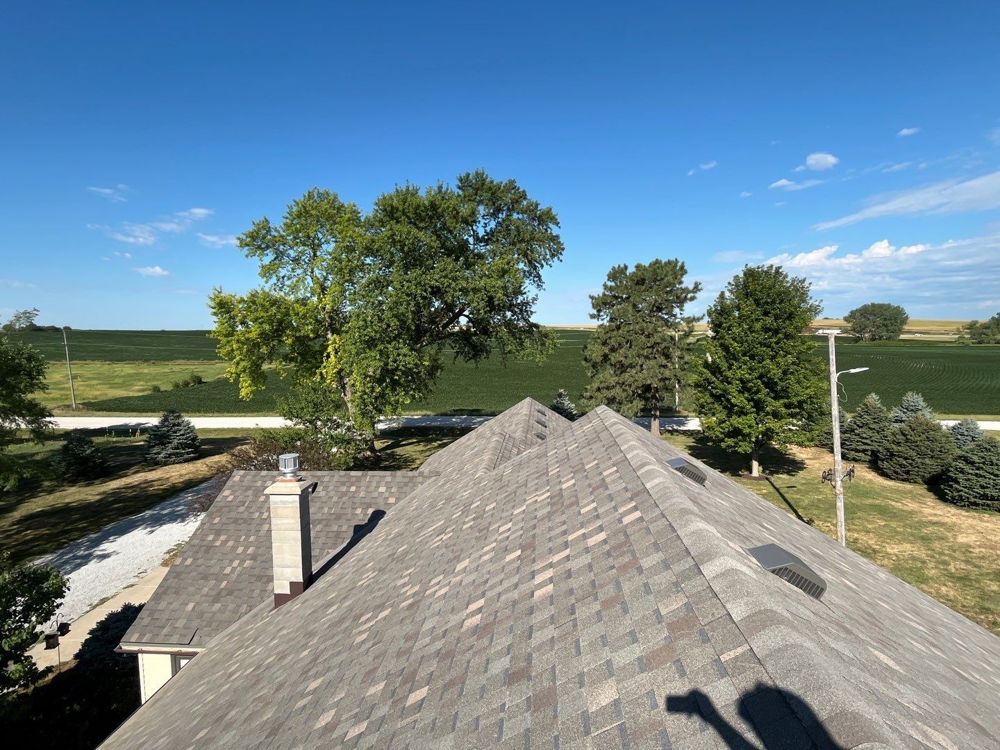 Completed-Shingle-project-top-of-house