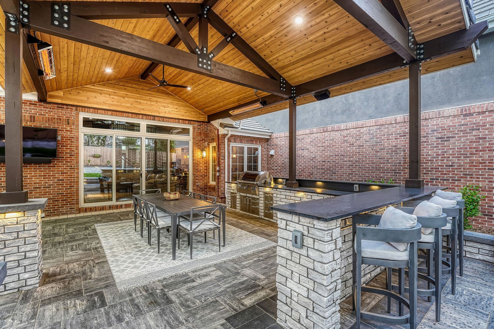 outdoor kitchen space