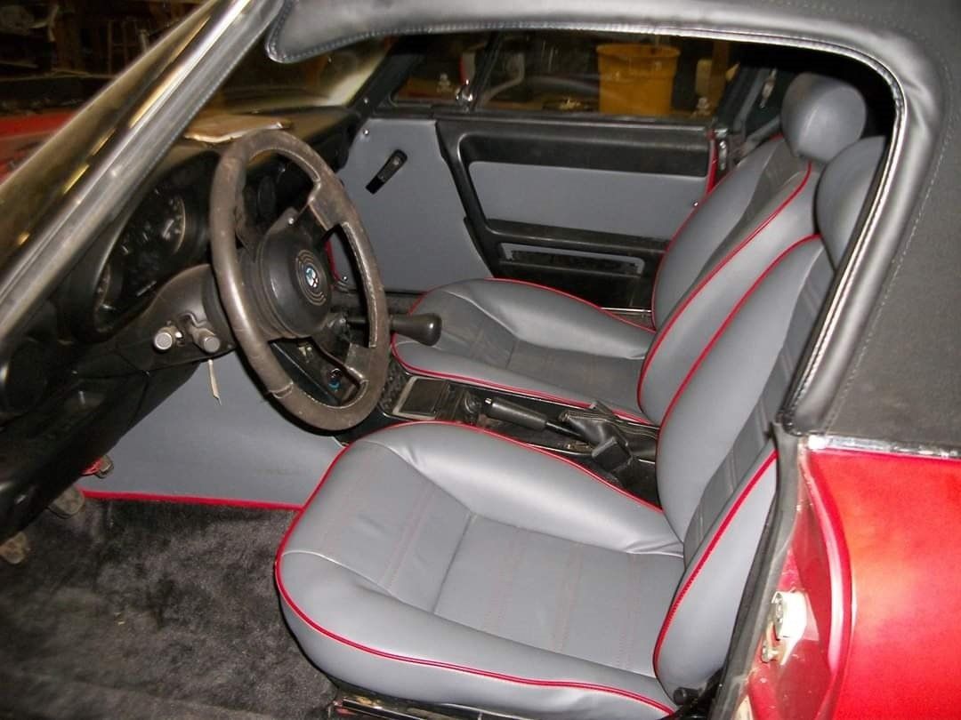 Custom auto Upholstery