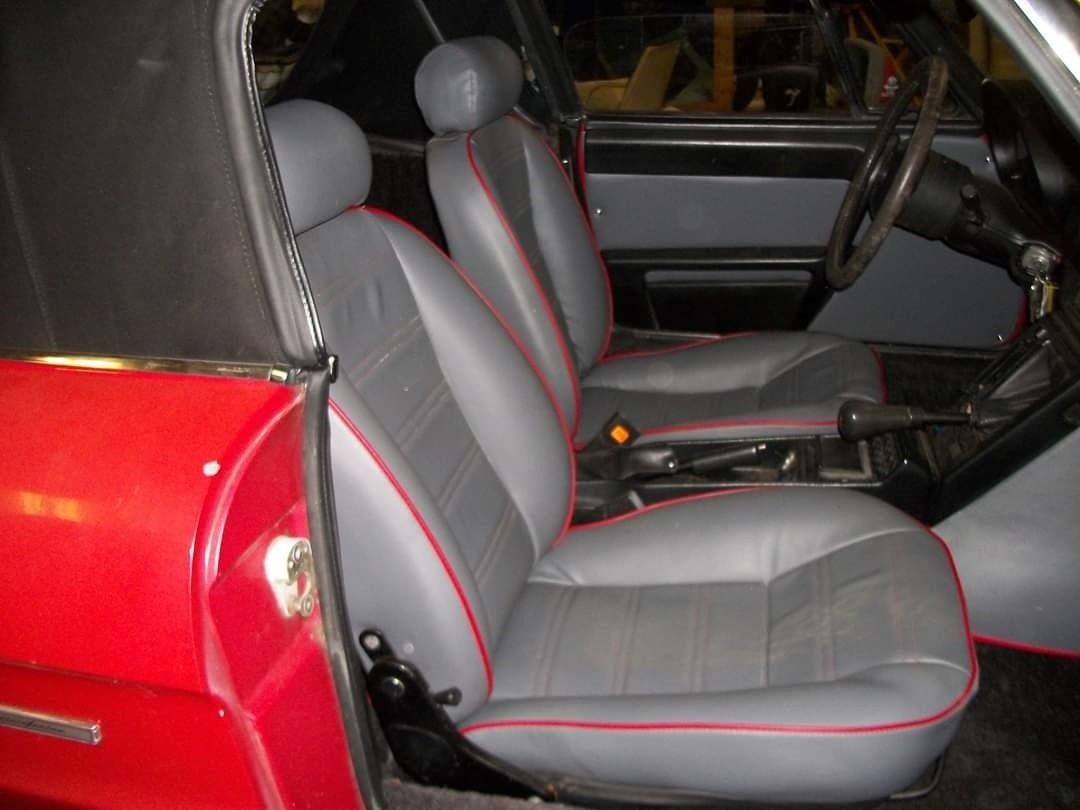Custom auto Upholstery