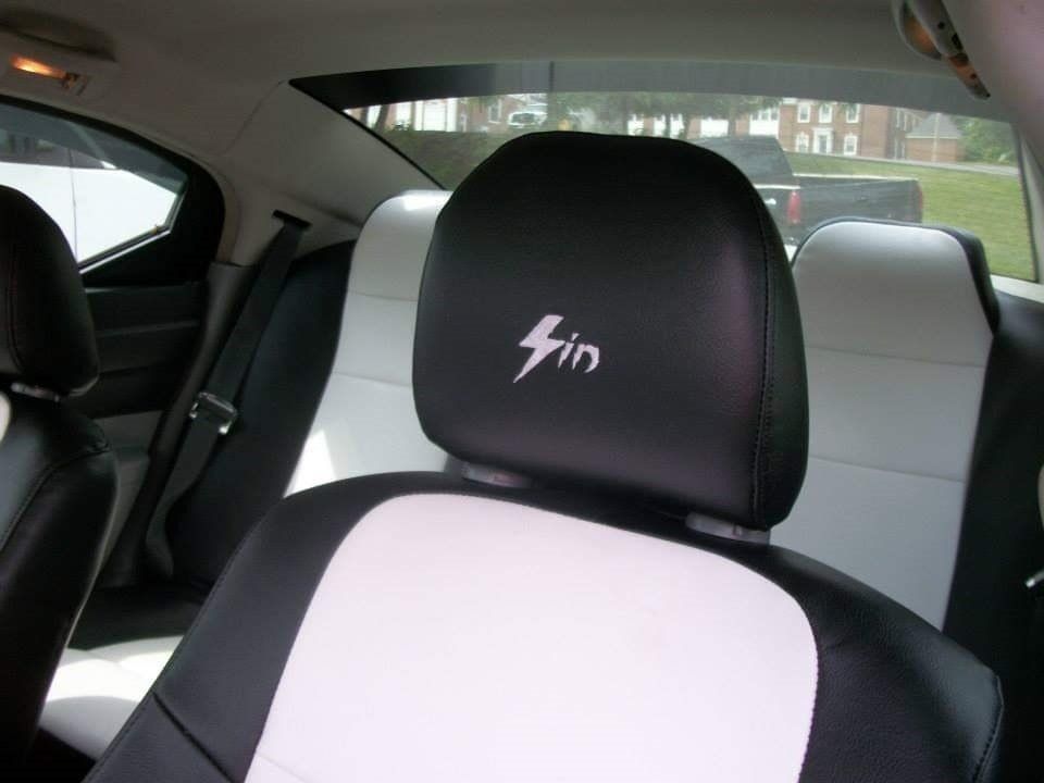Custom auto Upholstery