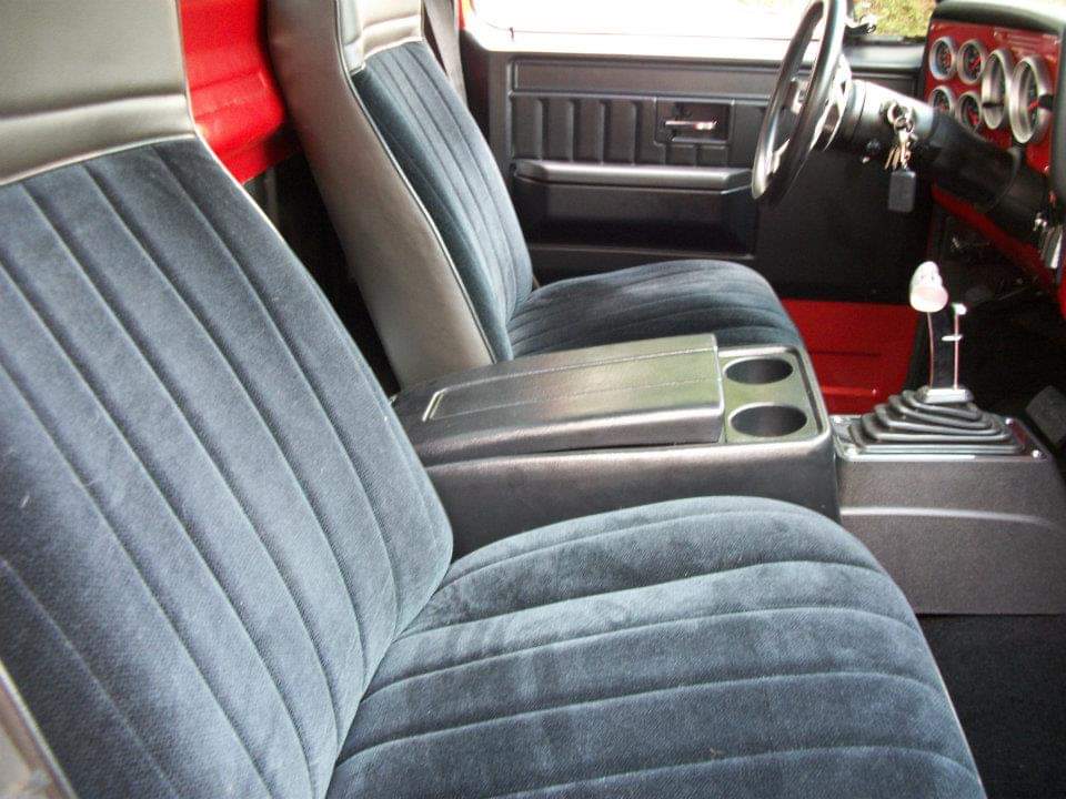 Custom auto Upholstery