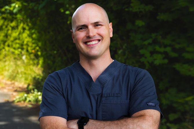 Dr. Michael Lemme
