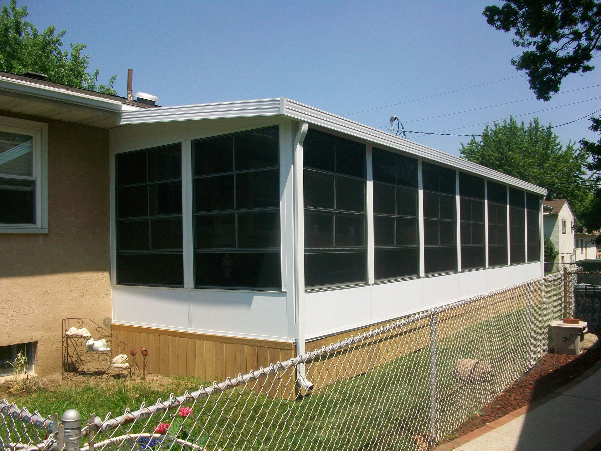 lass & Screen Enclosures