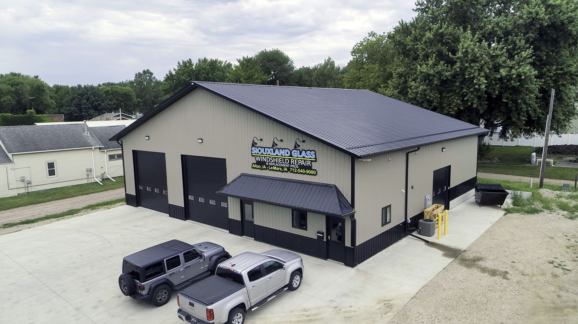 Image placeholder on a gray background with the words 