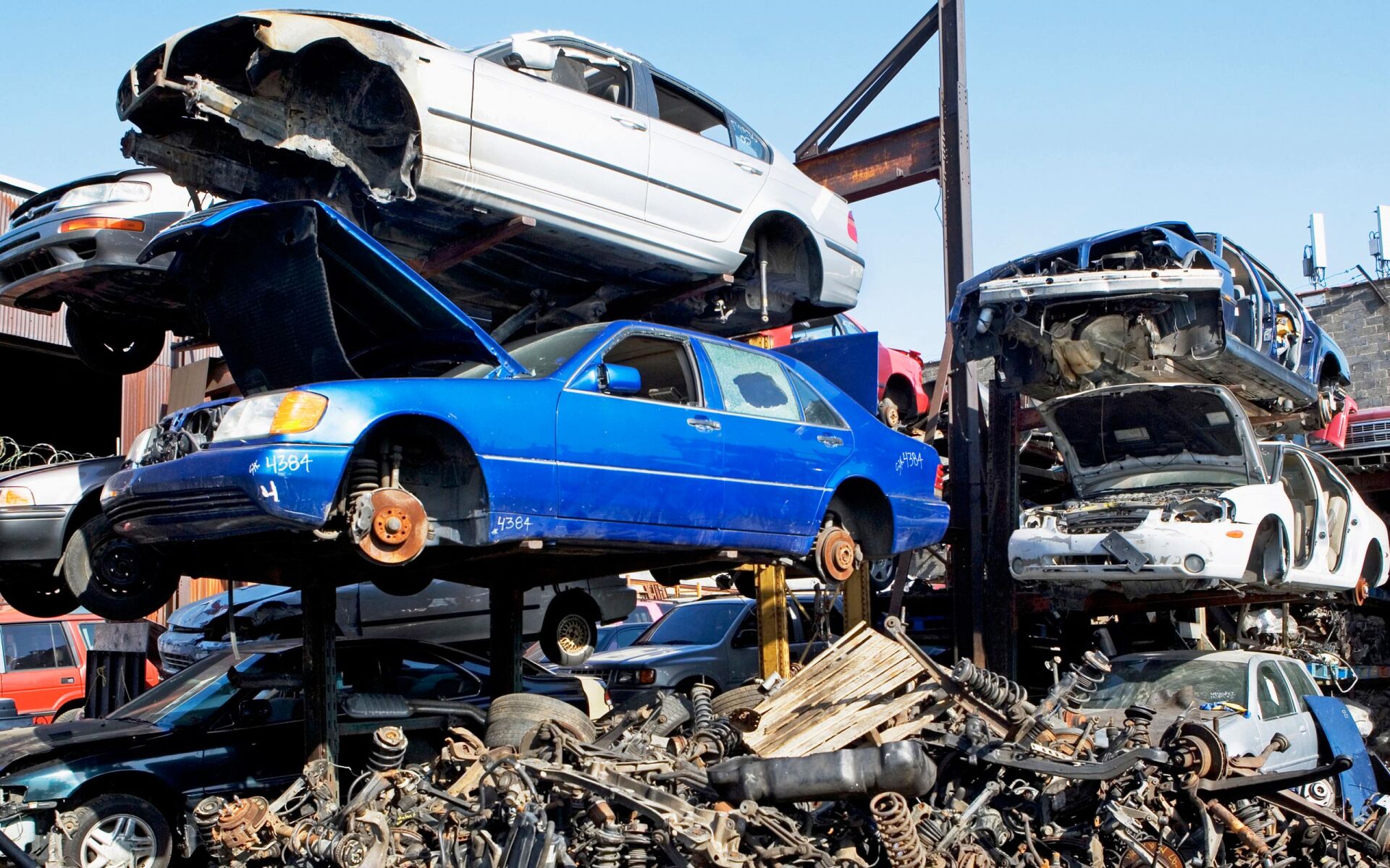Junk Car Buyer Rockford, IL Junction Auto Parts