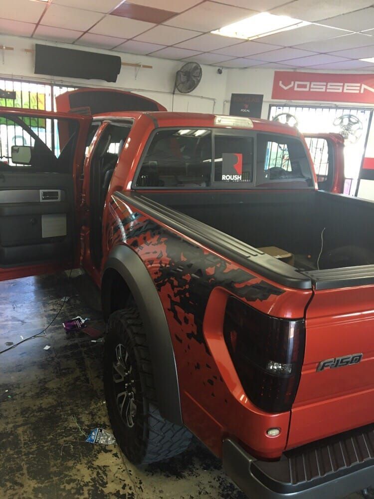 Custom paint on Ford Truck