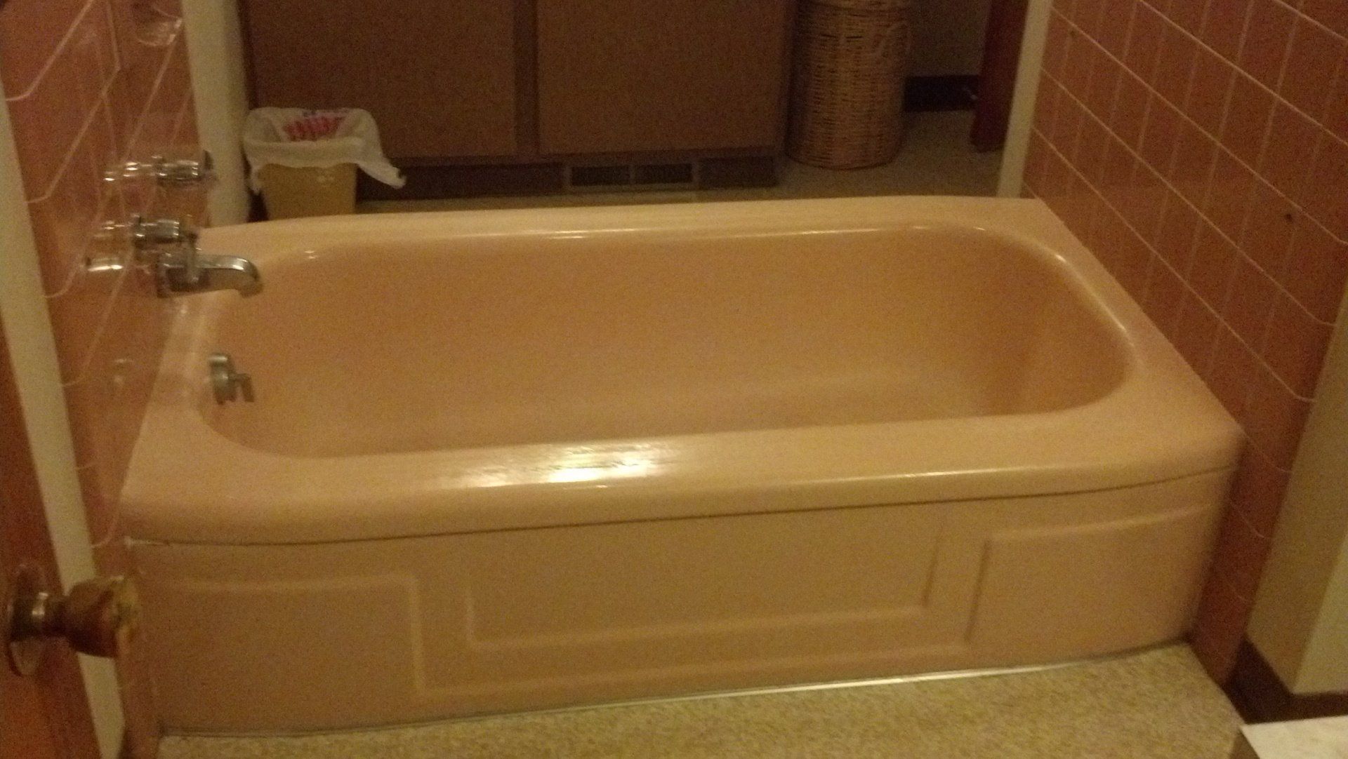 Tub refinishing before