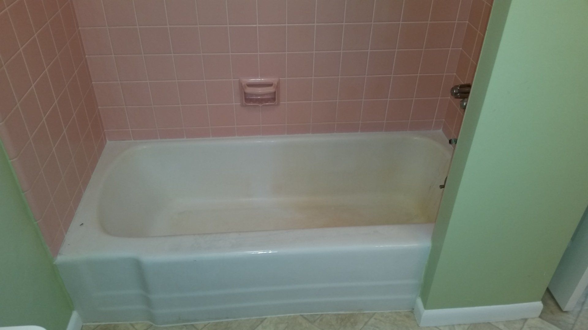 Tub refinishing before