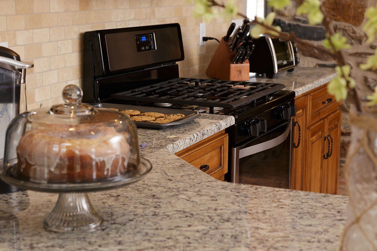 Custom Kitchen Cabinets