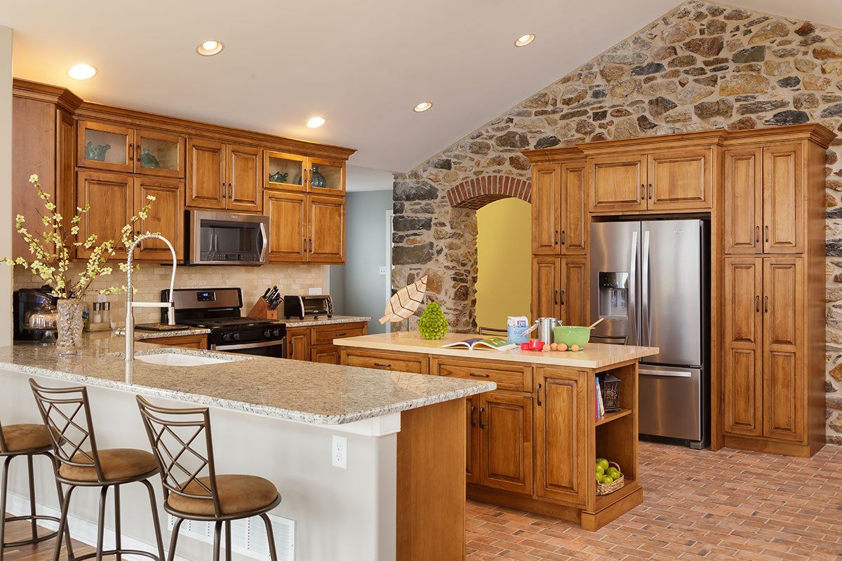 Custom Kitchen Cabinets