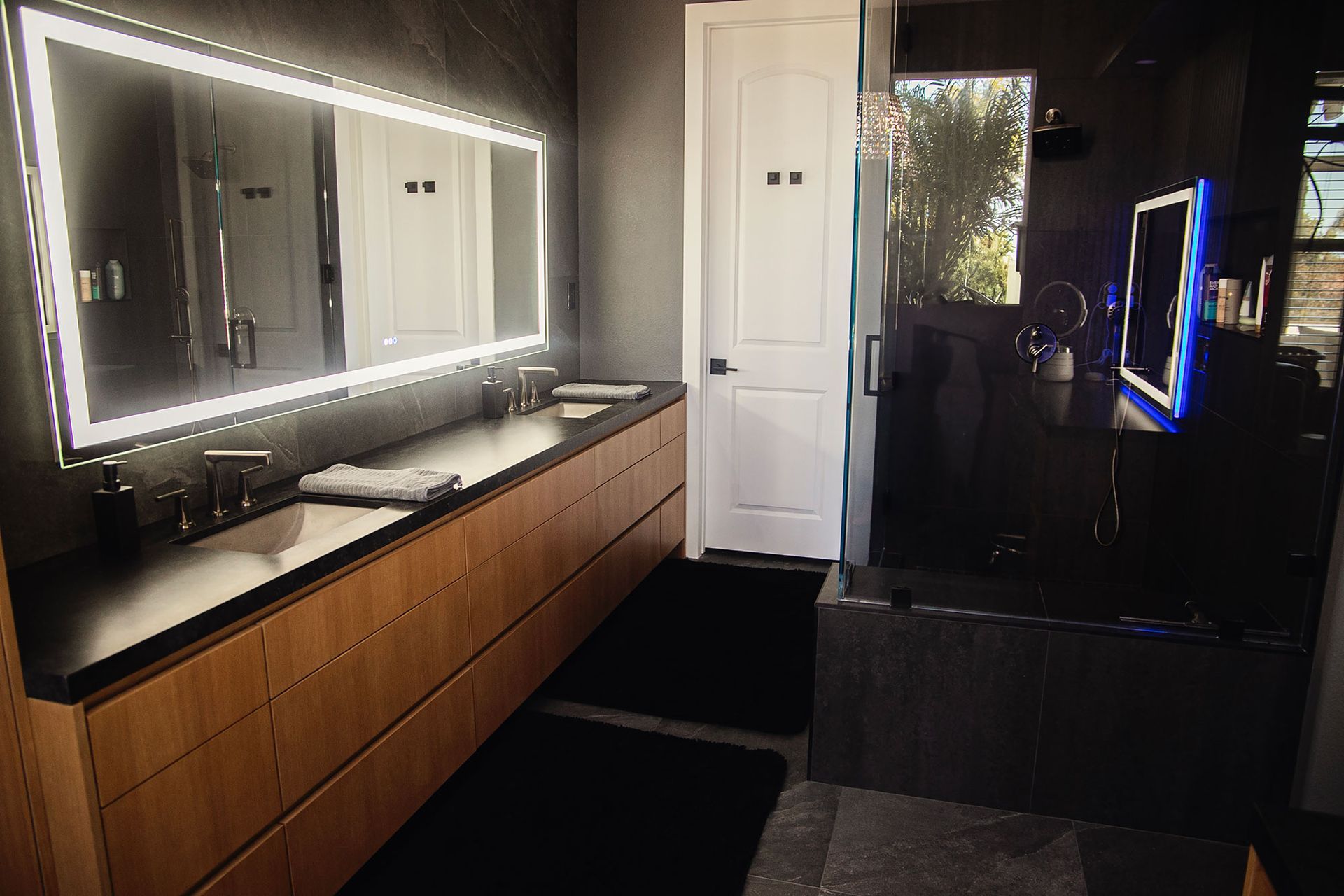 J B Construction & Renovations