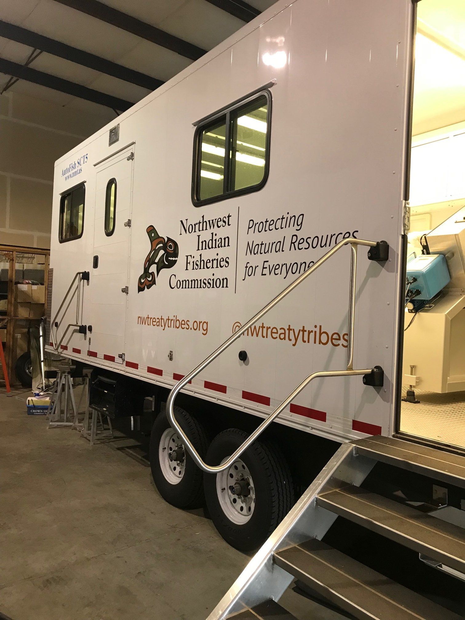 Vehicle graphic