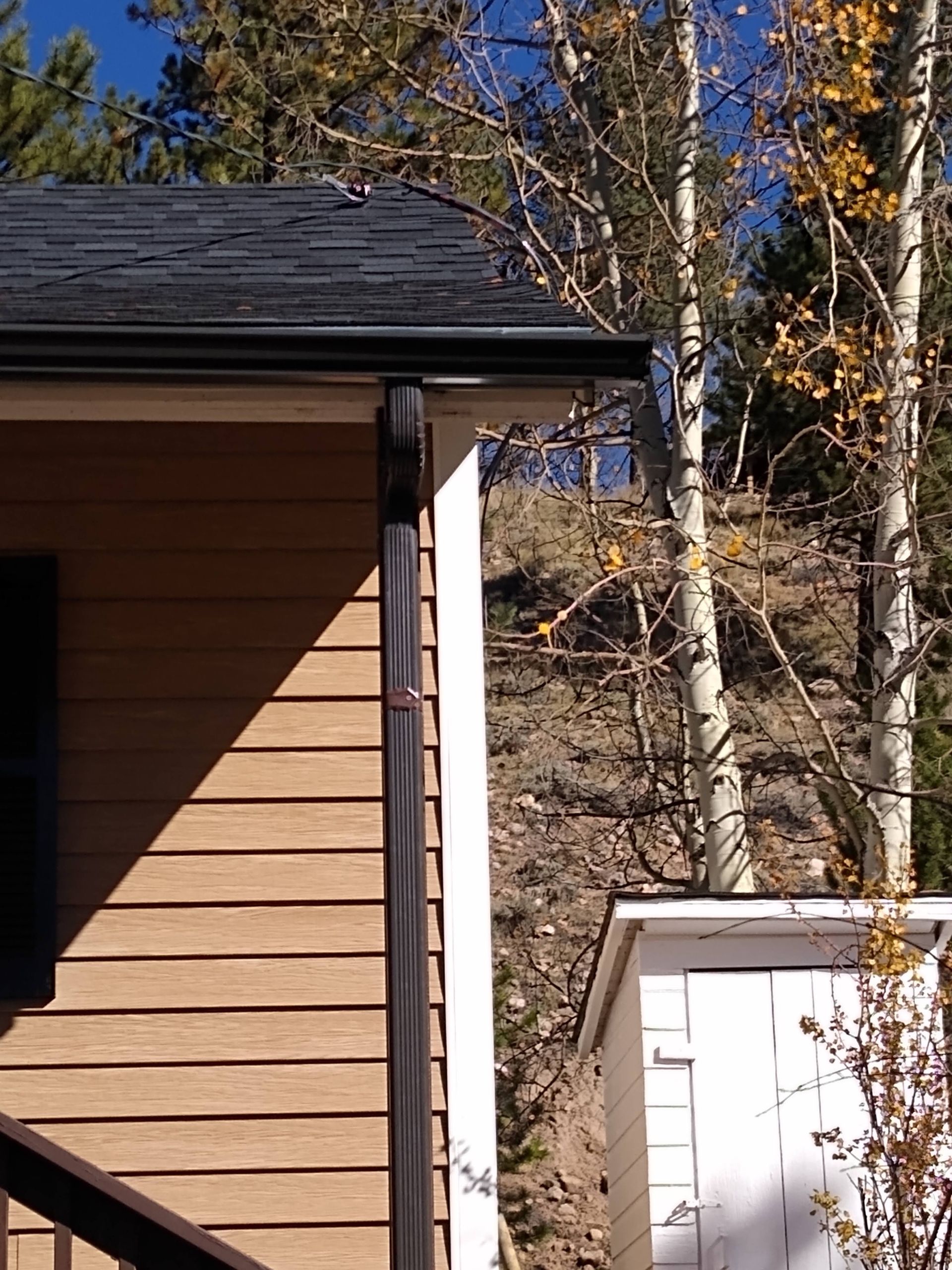 Lovely seamless gutter installed